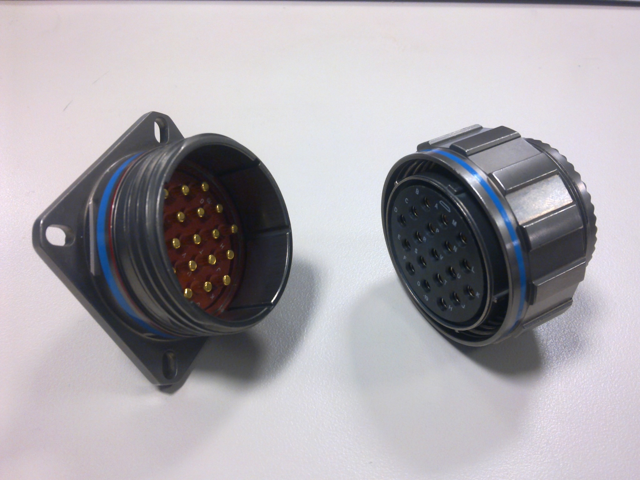 Mil Connector 1 Mil Connector